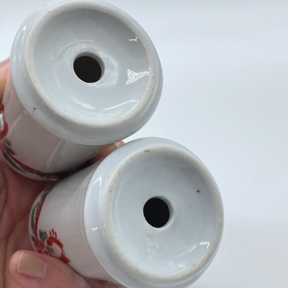 Tienshan/Fairfield Poinsettia & Ribbons Salt Pepper Shakers Festive Holiday READ - Picture 4 of 7